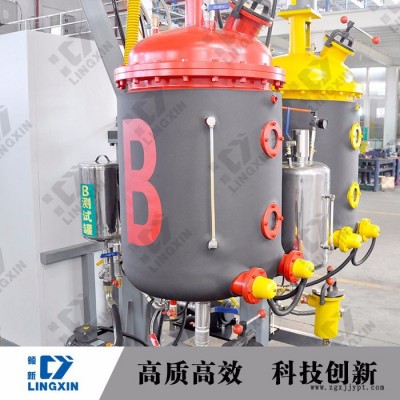 供應領新聚氨酯pu車庫門填充發泡機，門填充發泡設備