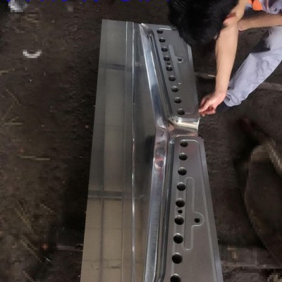 衣架式模頭模具，臺州黃巖擠出模具，加工定制塑料板材片材模具