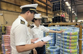營商環境看天津丨海關助力橡膠輪胎類中間品出口步入“快車道”